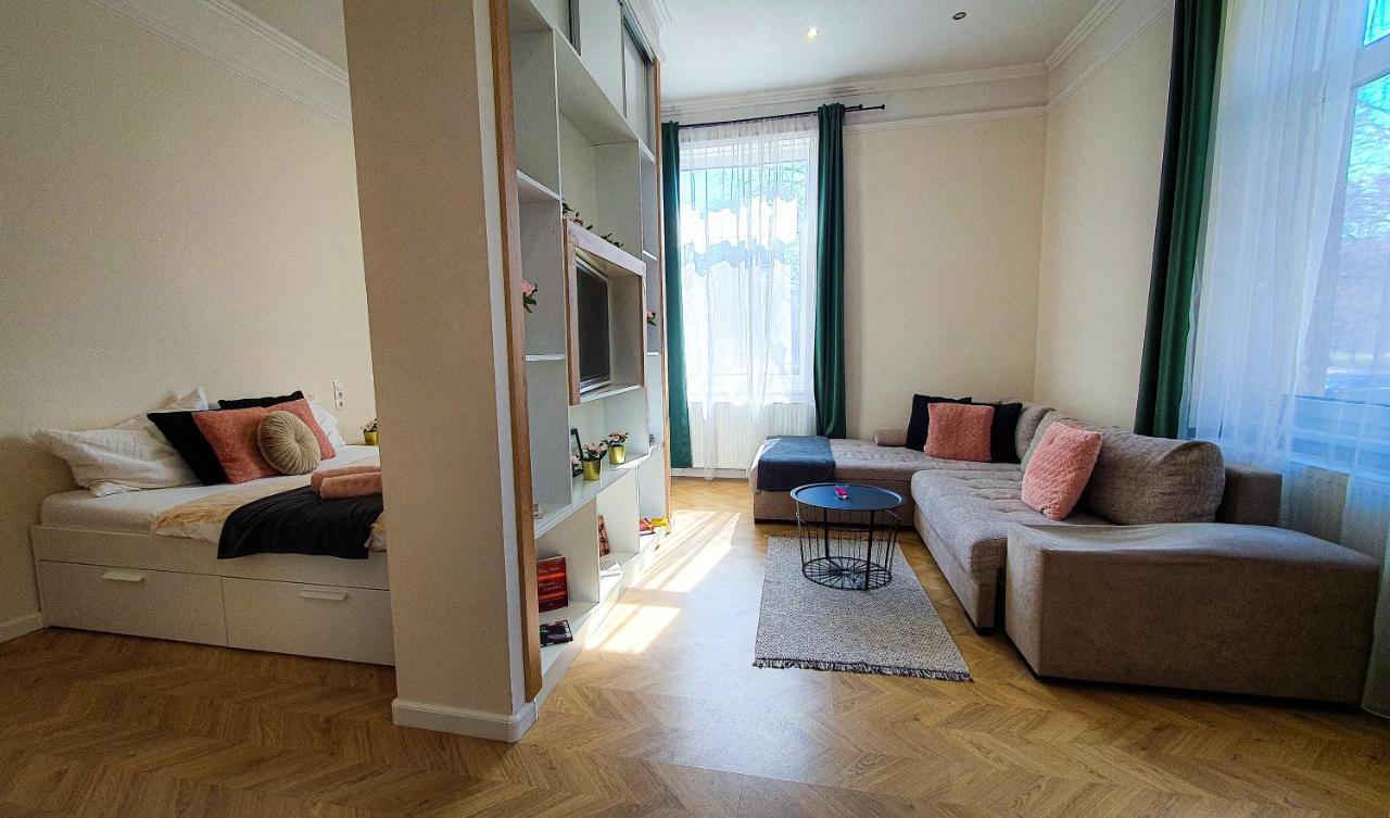 Smaragd Apartman Győr Kültér fotó